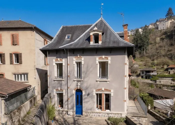 Alojamento de Acomodação e Pequeno-almoço Maison Maubert 3*